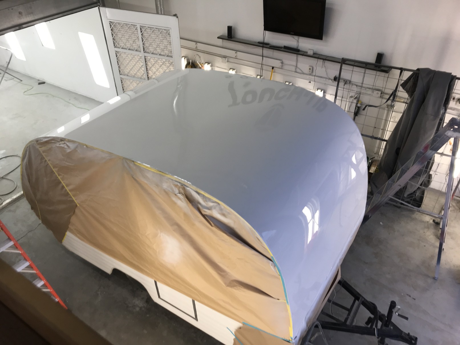 Exterior refinishing – Air Brush Paint Job Large Vehicles BC Canada