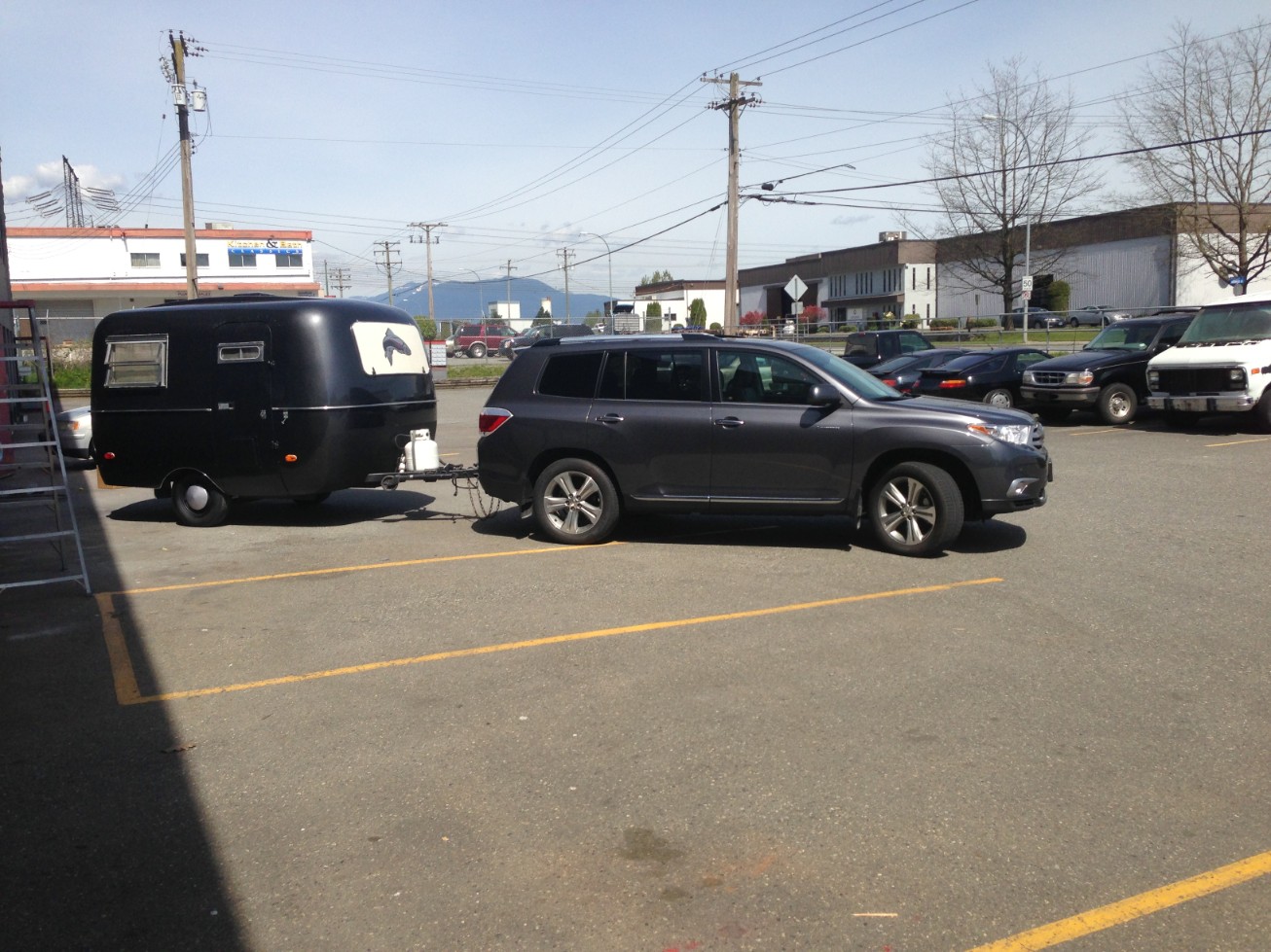 Trailer refinishing, trailer repair, trailer paint job custom